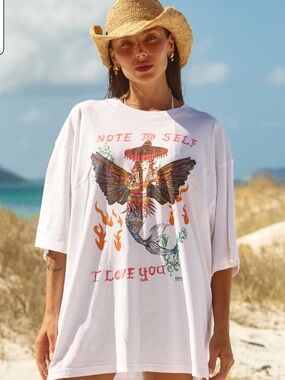 NWOT Sabbi Note to Self Oversized Tee